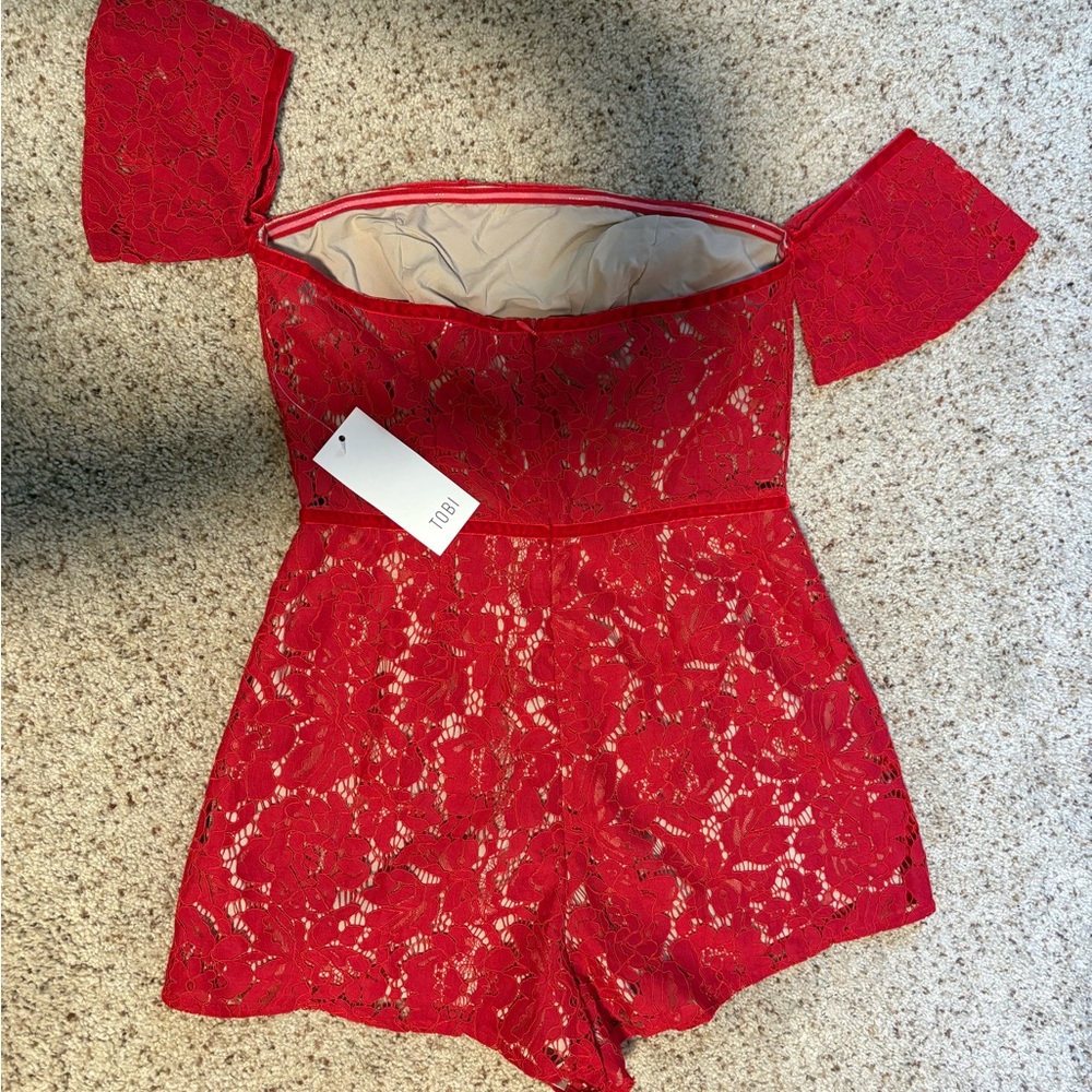 NWT Tobi Red Off-Shoulder Lace Romper Size Small - Picture 7 of 12